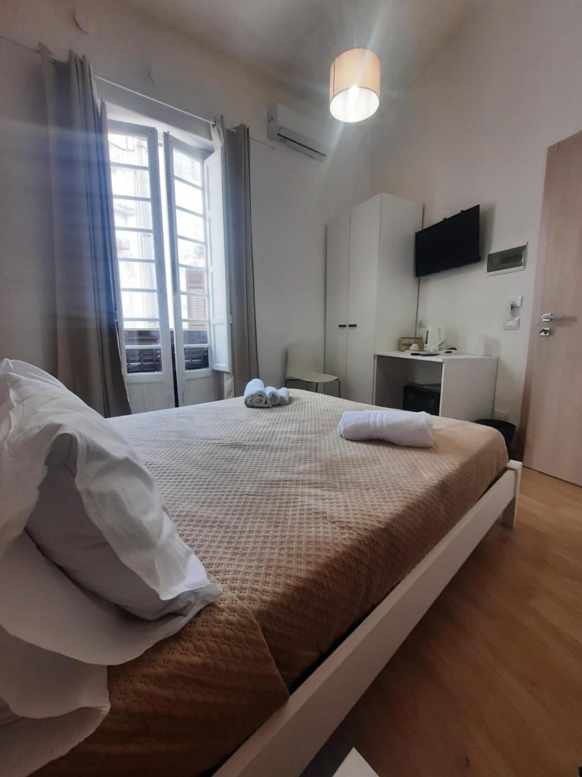 Le Camere Di Via Meccio Palermo Esterno foto